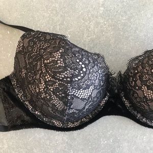 Victoria’s Secret Very Sexy Push-up Bra
